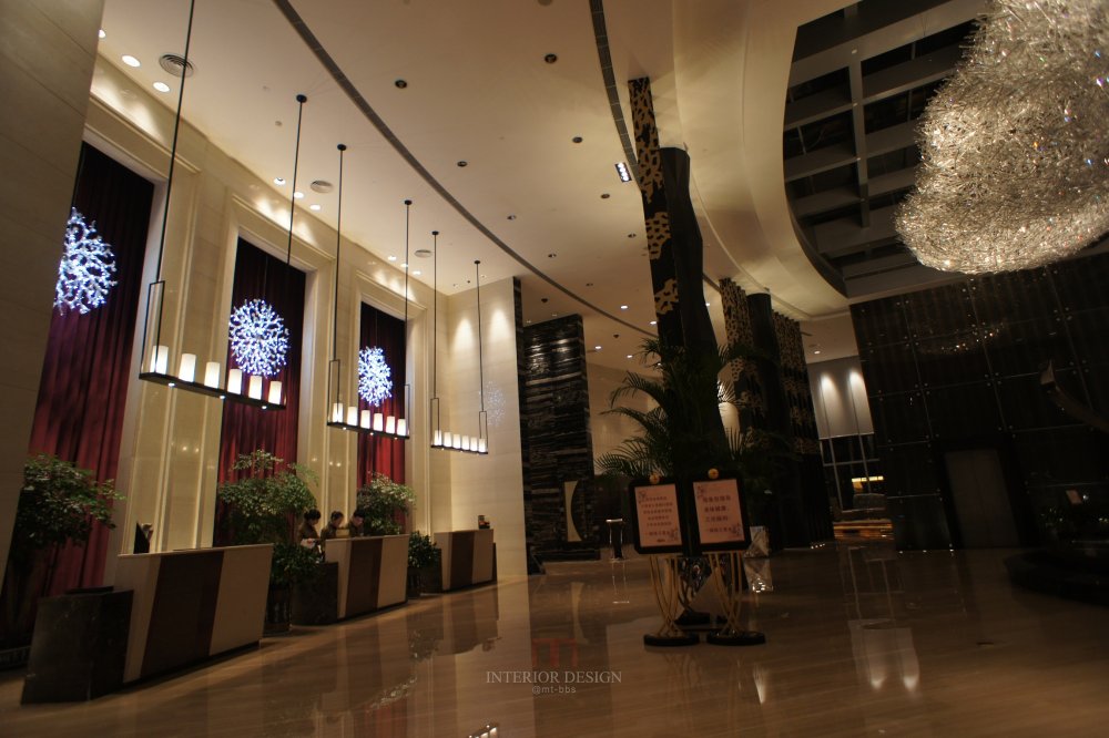 格蘭雲天国际酒店Gongqingcheng Grand skylight international hotel_酒店大堂