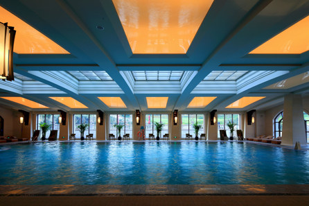 Wilson Associates - 青岛金沙滩希尔顿酒店 Hilton Qingdao Golden Beach_indoorswimmingpool_FP.jpg