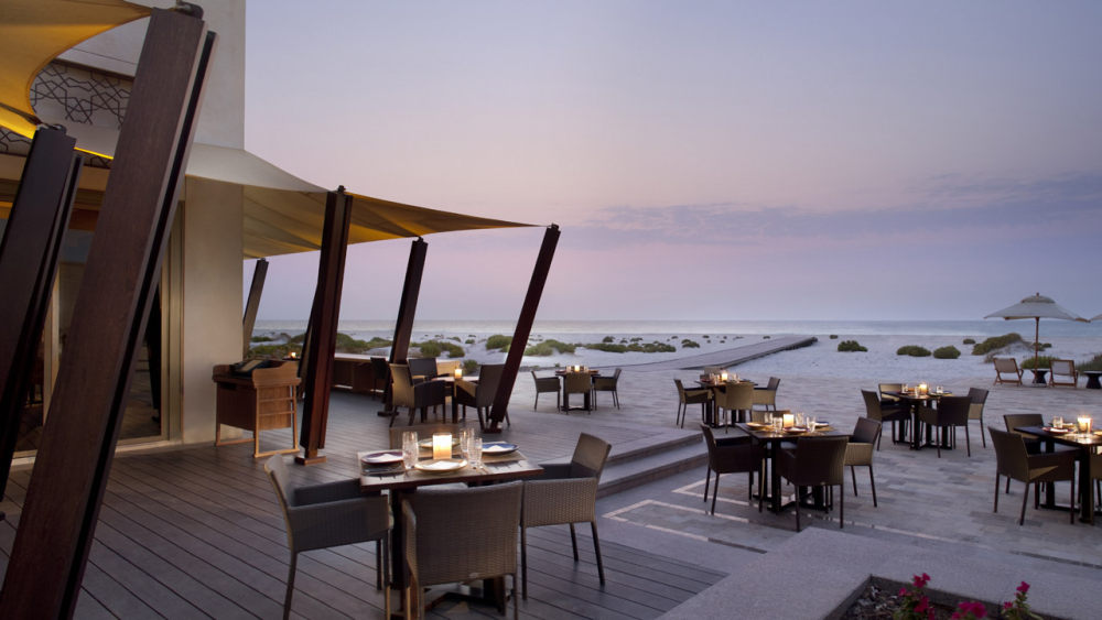 Wilson Associates-迪拜柏悦酒店(官方高清摄影) Park Hyatt Abu Dhabi_ABUPH_P158_Beach_House_Sunset_55692_1280x720.jpg