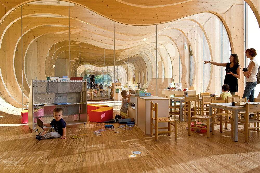 意大利幼儿园Kindergarten in Guastalla--Mario Cucinella Architects__MRM8506_copia.jpg