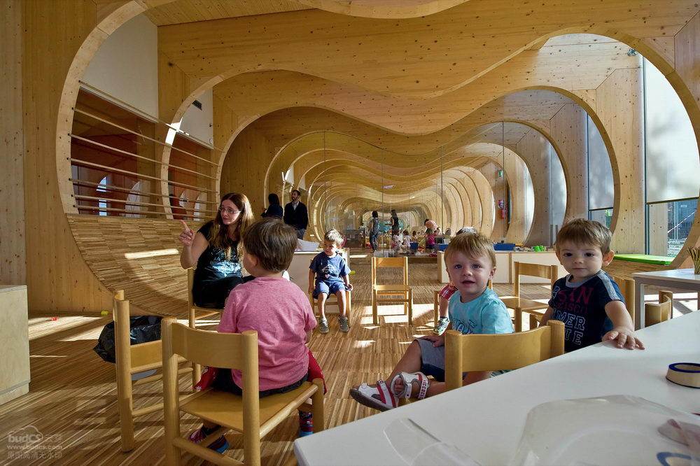 意大利幼儿园Kindergarten in Guastalla--Mario Cucinella Architects__MRM8714_copia.jpg