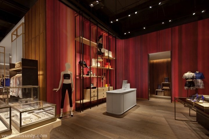 曼谷潮牌SIWILAI概念店设计_Siwilai-Concept-Store-by-Yabu-Pushelberg-Bangkok-Thailand-08.jpg