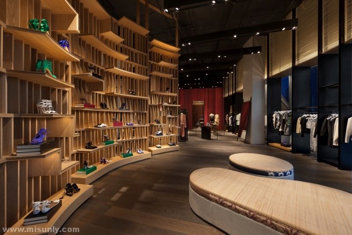 曼谷潮牌SIWILAI概念店设计_Siwilai-Concept-Store-by-Yabu-Pushelberg-Bangkok-Thailand-19.jpg