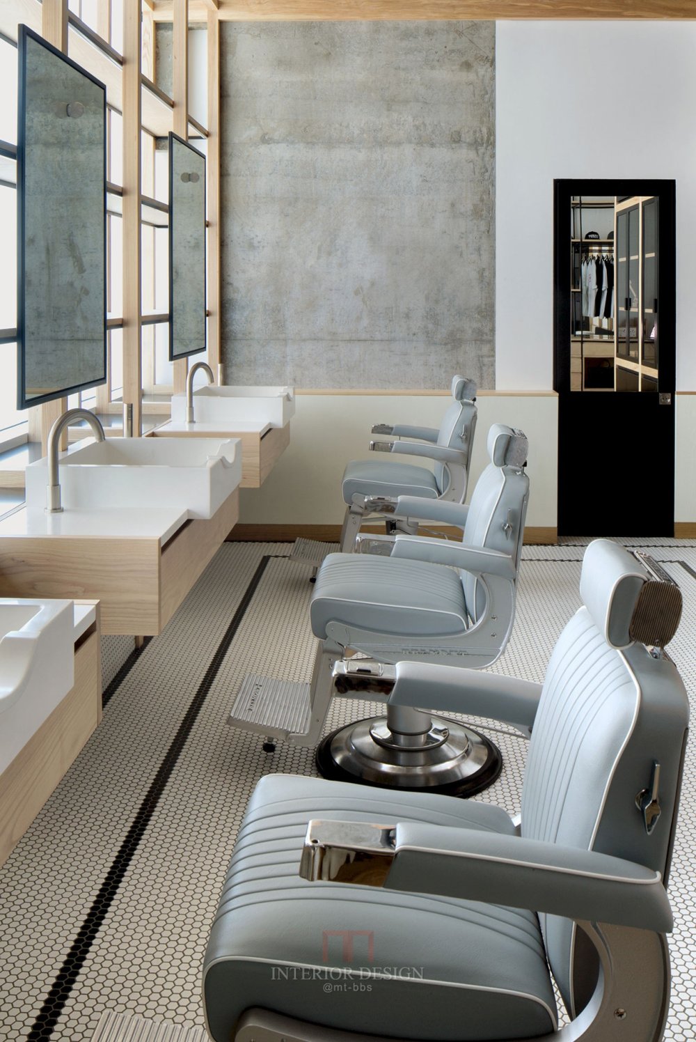 Clean-Cut Minimalism and Tradition at AKIN Barber & Shop in Dubai_f2_akin_barber_shop_yatzer.jpg