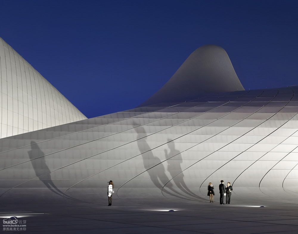 阿塞拜疆文化中心-Zaha Hadid Architects_19_HAC_photo_by_Iwan_Baan.jpg