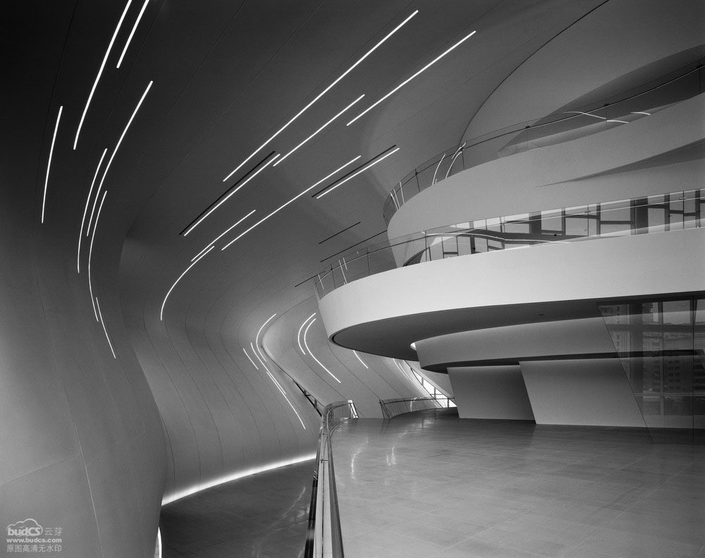 阿塞拜疆文化中心-Zaha Hadid Architects_31_HAC_photo_by_Iwan_Baan.jpg