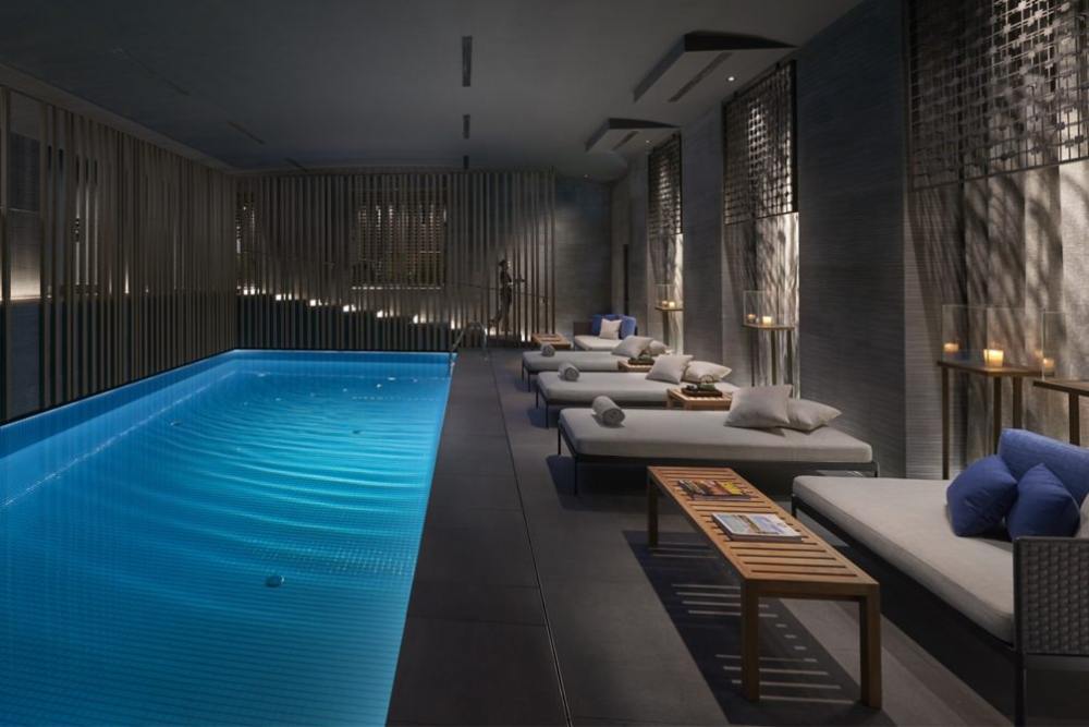 讓自己沉醉於米蘭的魅力之中-Mandarin Oriental, Milan（官网）_milan-luxury-spa-pool-01.jpg