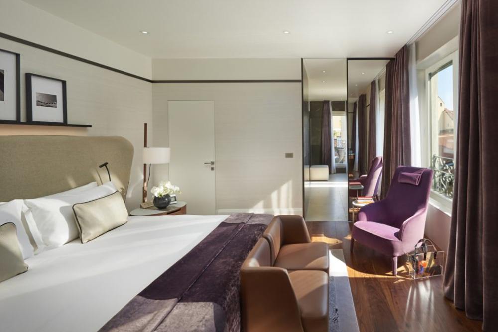 讓自己沉醉於米蘭的魅力之中-Mandarin Oriental, Milan（官网）_milan-suite-junior-terrace-bedroom.jpg