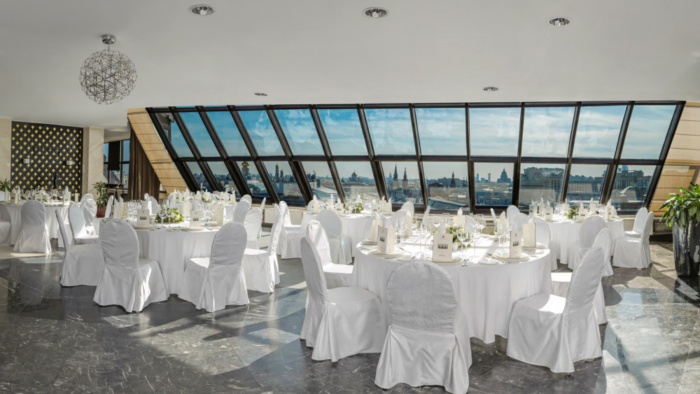 莫斯科尼克尔斯卡亚瑞吉酒店 The St. Regis Moscow Nikolskaya_Rooftop-1600-900-7.jpg