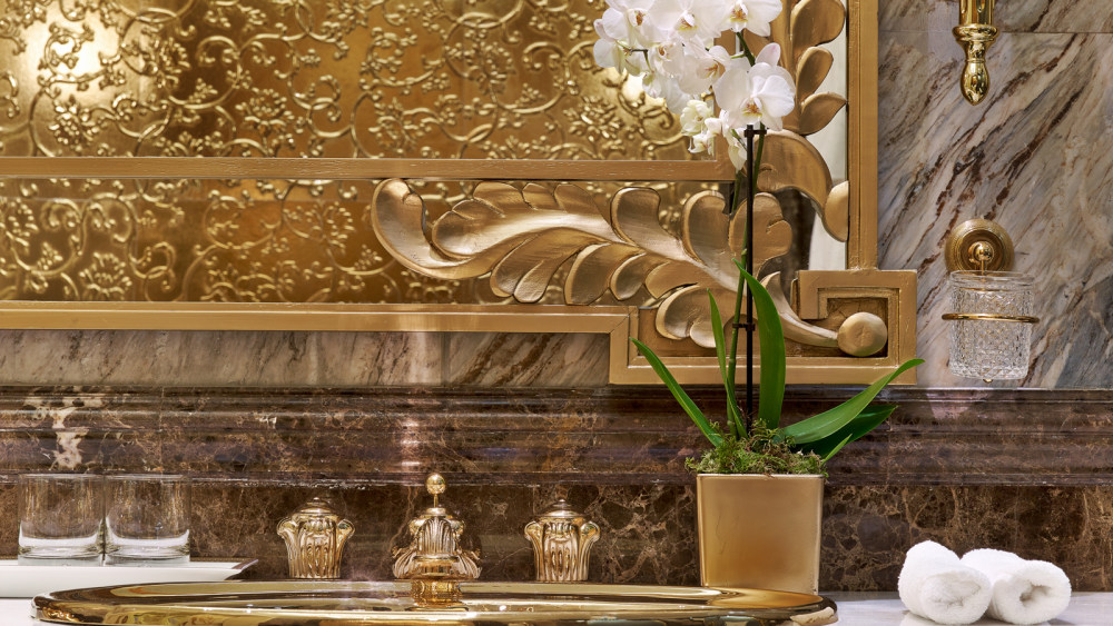 莫斯科尼克尔斯卡亚瑞吉酒店 The St. Regis Moscow Nikolskaya_Royal_Suite_Bathroom.jpg