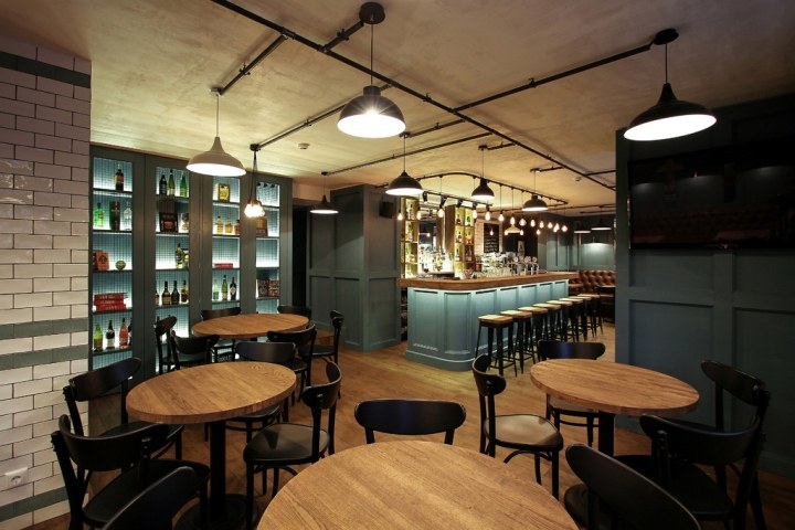 国外一些作品_Seven-restaurant-pub-by-Ramunas-Manikas-Klaipeda-Lithuania-02.jpg