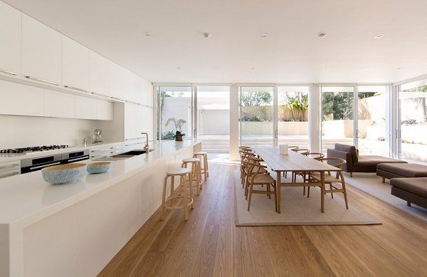 悉尼 Bungalow 住宅改造项目_ian-moore-architects-howe-allan-house-sydney-designboom-02.jpg