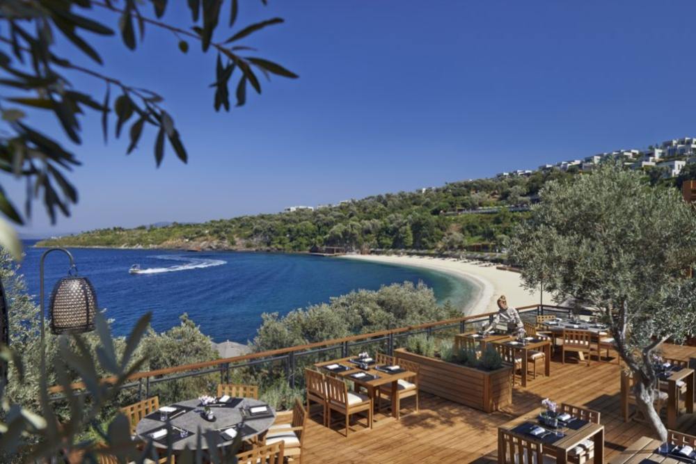 土耳其博德鲁姆文华东方酒店/官网Mandarin Oriental Bodrum_bodrum-fine-dining-koruchan-day.jpg