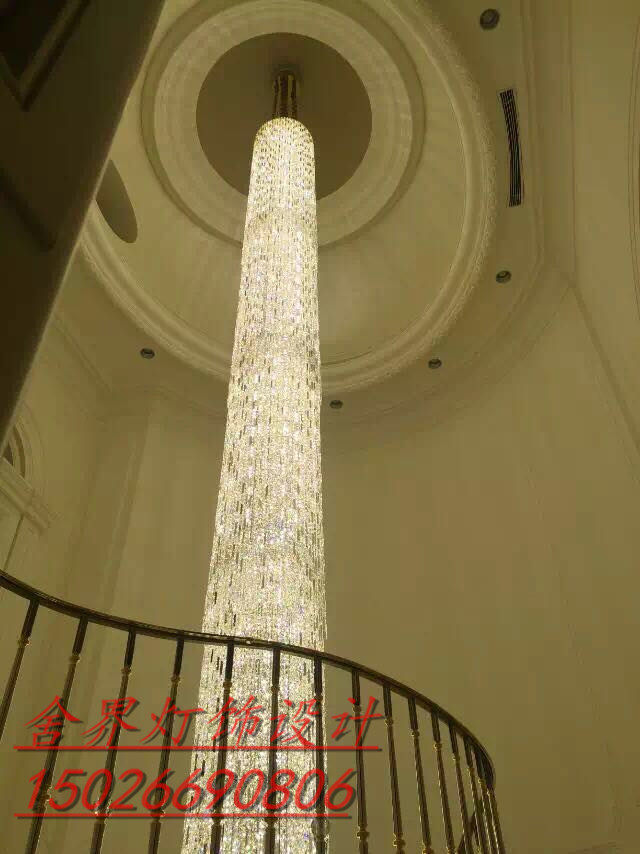 Swarovski瀑布灯欣赏，刚刚完工的案例。(高16米，重2吨）_828480649924027129.jpg