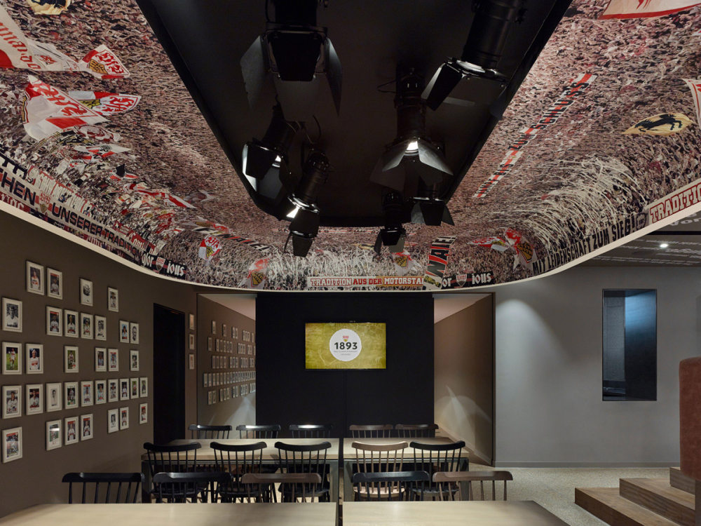 球迷福地－1893斯图加特足球俱乐部餐厅_004-VfB-Stuttgart-club-restaurant-by-Ippolito-Fleitz-Group.jpg