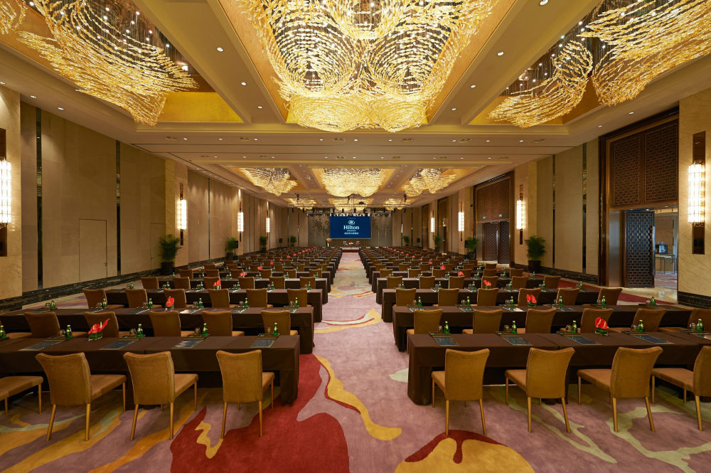 郑州希尔顿酒店 Hilton Zhengzhou_HILT_Zhengzhou_Grand_Ballroom_Classroom_HR.jpg