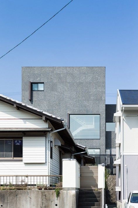 "中空"之居_003-Y-HOUSE-by-Tsushima-Design-Studio--472x708.jpg