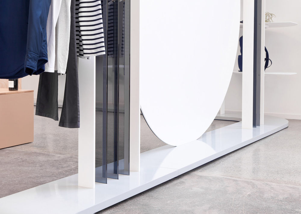 fashion showroom at Everlane offices_brook-and-lyn-everlane-showroom_dezeen_1568_1.jpg