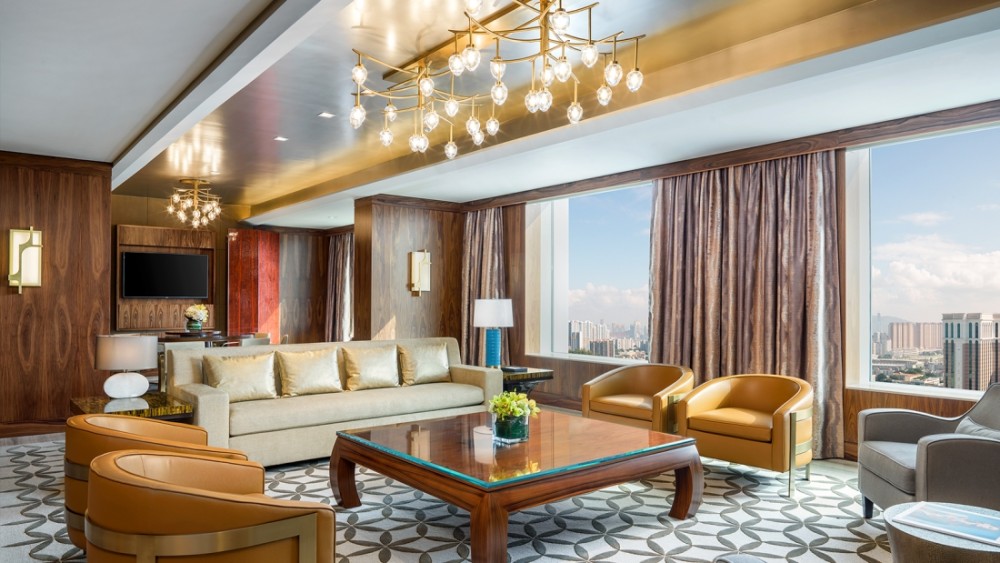 澳门瑞吉金沙城中心酒店 The St. Regis Macao, Cotai Central_Presidential-suite-living-room-2-1600x900.jpg