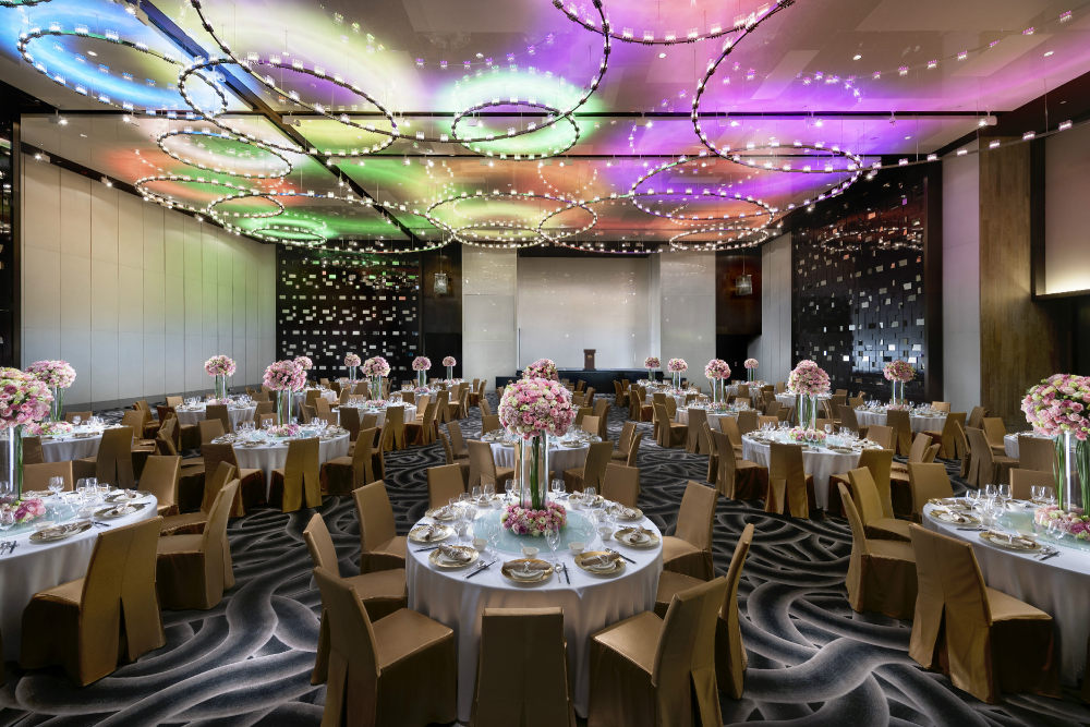 guangzhou-event-venue-ballroom-round-table.jpg