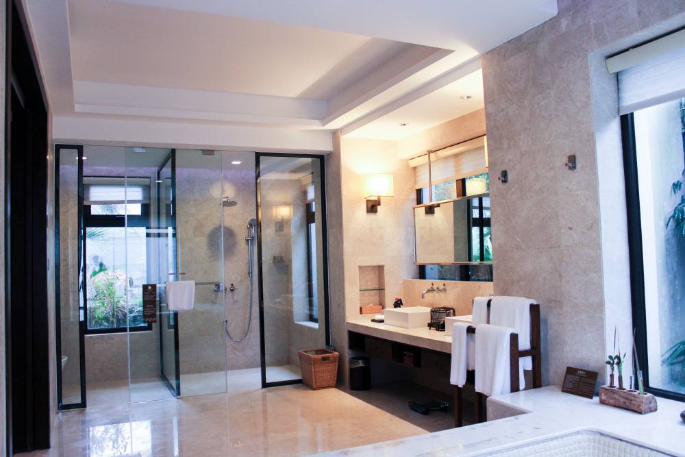 泉州安溪悦泉行馆 Elite Spring Villas_73340819-H1-25_The_Shower_Room_in_Yunmen_Hot_Spring_Villa.jpg