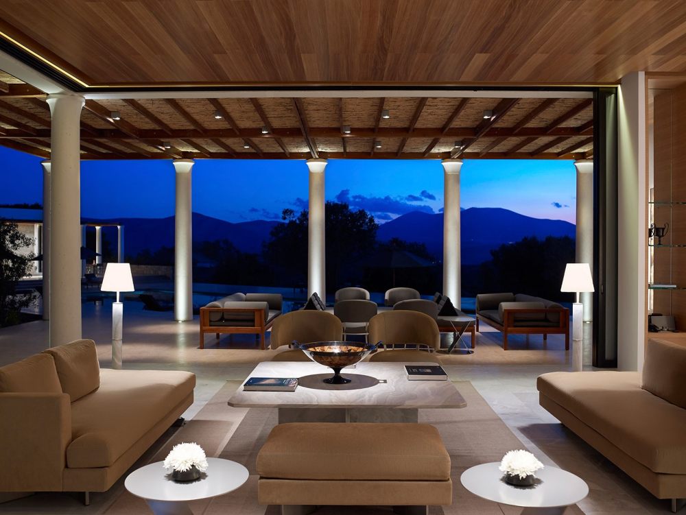 Ed Tuttle-希腊安缦卓熠(官方攝影) AMANZOE_Living-Area-(2).jpg