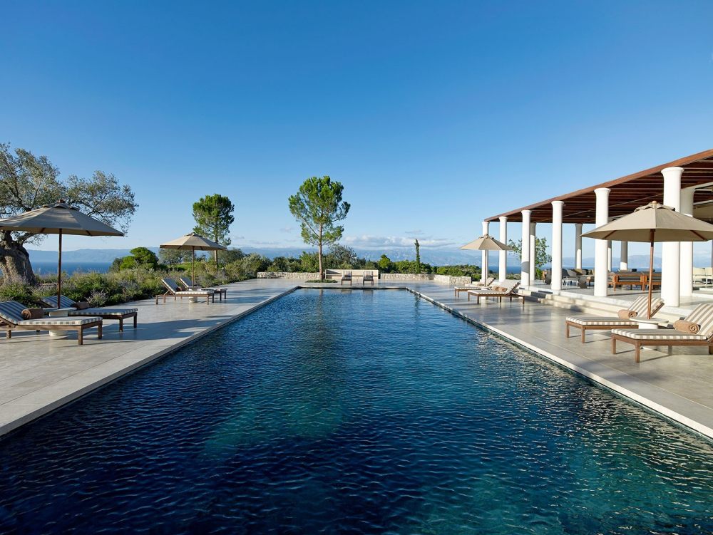 Ed Tuttle-希腊安缦卓熠(官方攝影) AMANZOE_Swimming-Pool.jpg