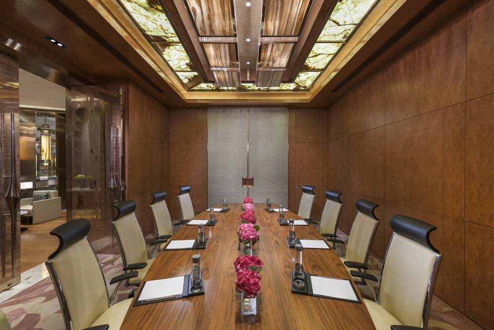 上海浦东文华东方酒店(官方摄影) Mandarin Oriental Pudong Shanghai_shanghai-event-venue-meeting-boardroom.jpg