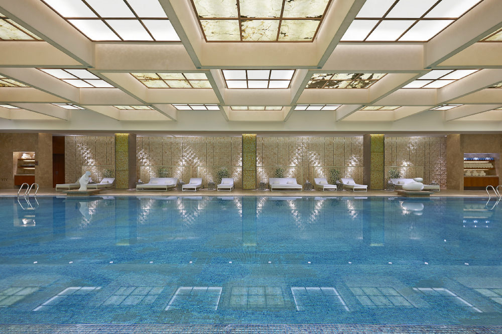 上海浦东文华东方酒店(官方摄影) Mandarin Oriental Pudong Shanghai_shanghai-luxury-spa-pool-02.jpg