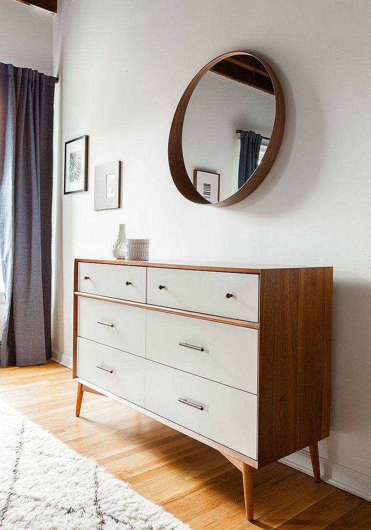 泽西市的LOFT公寓_West-Elm-dresser-adds-to-the-sophistication-of-the-modern-bedroom.jpg