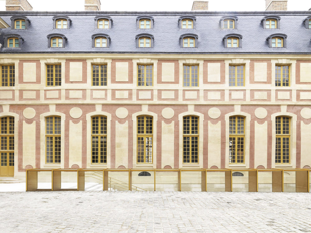 凡尔赛宫金色大厅_016-REFURBISHMENT-OF-THE-PAVILION-DUFOUR-CHÂTEAU-DE-VERSAILLES-by-Dominique-Per.jpg