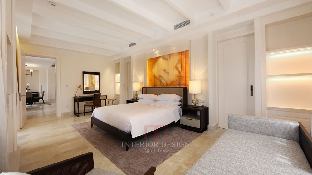 G.A Design-西班牙马洛卡柏悦酒店 Park Hyatt Hotel Mallorca_Park-Hyatt-Mallorca-P086-Park-Suite-View-Bedroom.gallery-2-3-item-panel.jpg