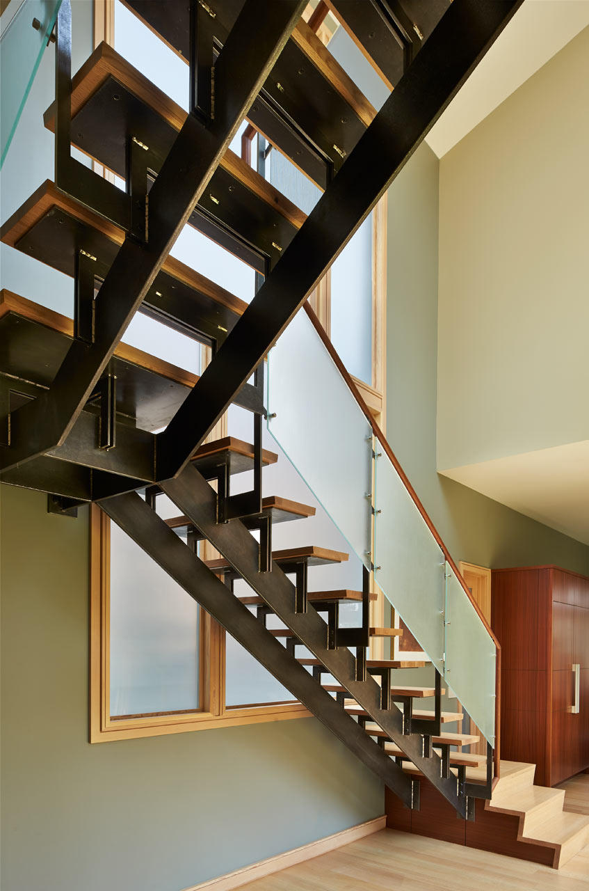 DESCHUTES-House-Finne-Architect-13-stairs.jpg