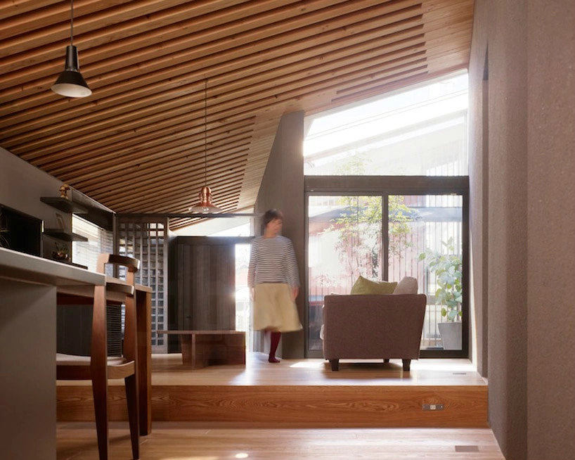 台湾温馨小木屋_psb (1).jpg