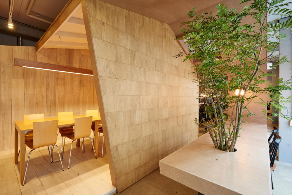 小树坐镇－精致工业风的沿街办公室，东京_014-Office-f-by-Tenhachi-Architect-Interior-Design.jpg