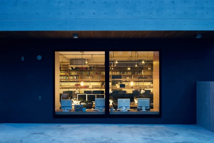 东京Office-f精致工业风的办公空间设计_3.jpg