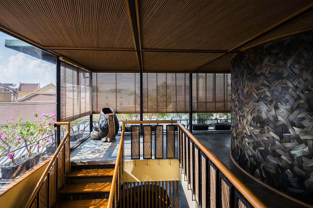 越南河内日式料理店_009-KIMONO-by-NH-VILLAGE-ARCHITECTS-WORKLOUGE-03.jpg