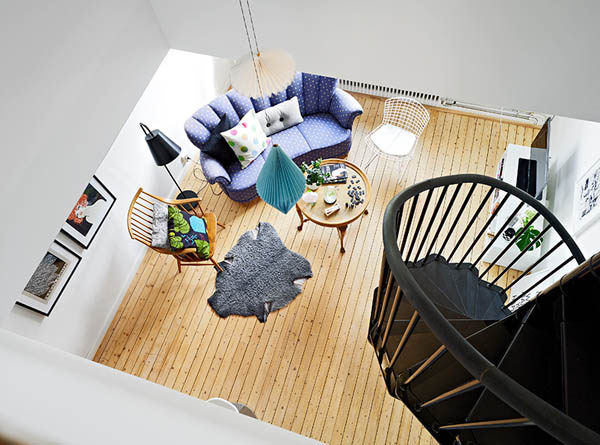 哥德堡51平米复式小公寓设计_20120904093929788.jpg