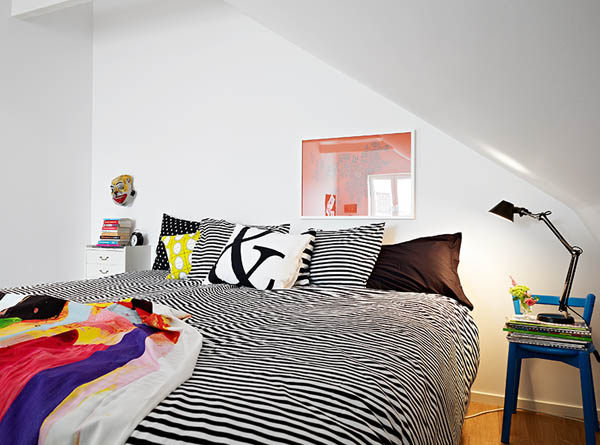 哥德堡51平米复式小公寓设计_20120904093934435.jpg