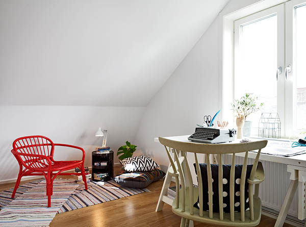 哥德堡51平米复式小公寓设计_20120904093935112.jpg