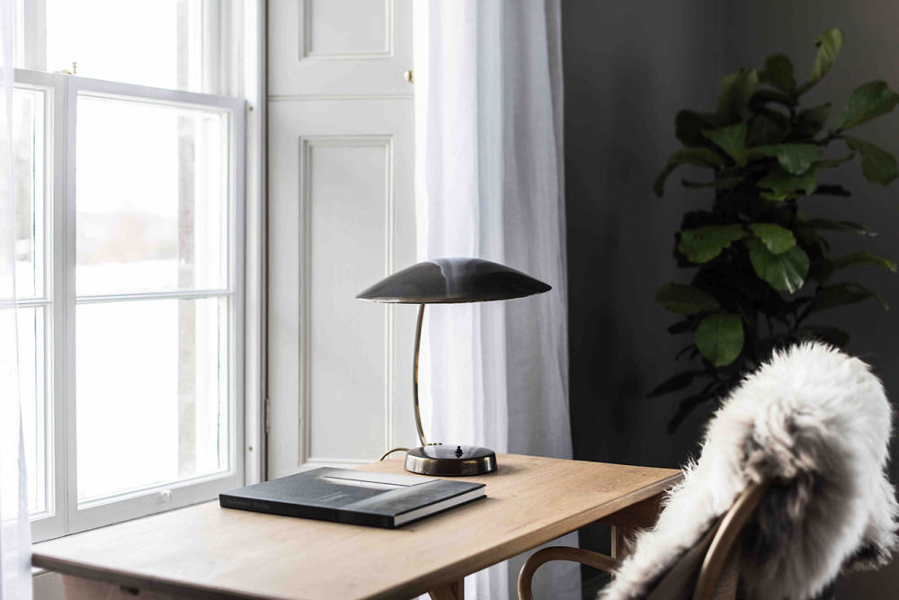 Killiehuntly Farmhouse——来自荒野中的呼唤（苏格兰）_f3_killiehuntly_the_muliebral_scot_writing_desk_photo_martin_kaufmann_yatzer.jpg