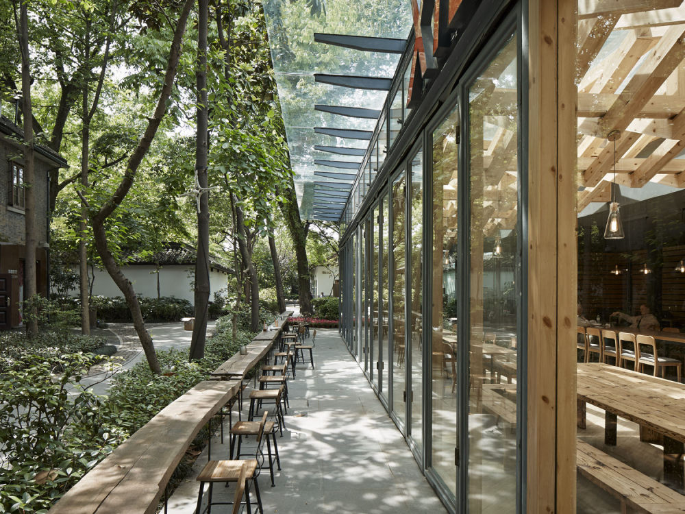 杭州西湖畔的谢谢生活咖啡_002-Xie-Xie-Cafe-by-kooo-architects.jpg