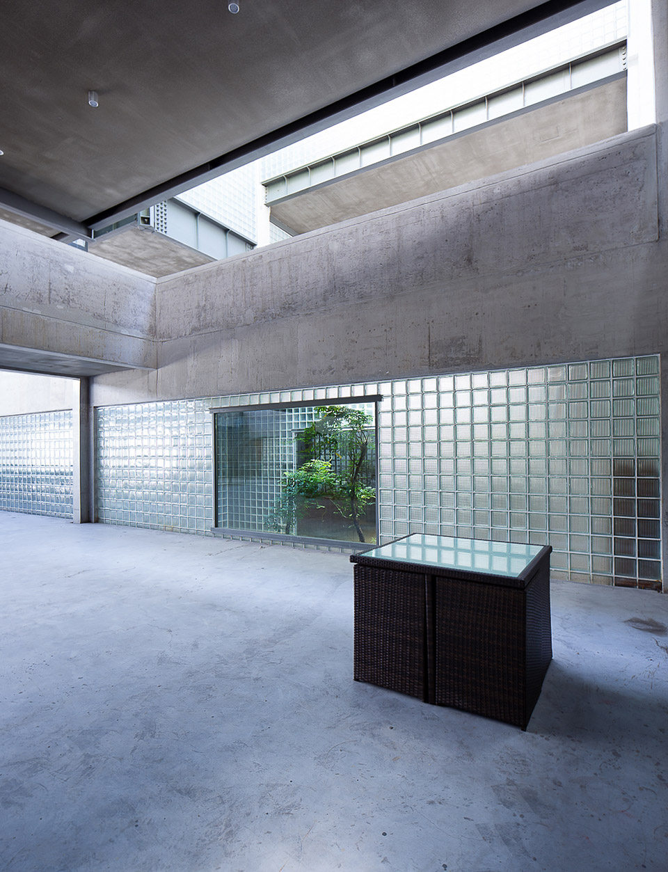 混凝土框架与玻璃盒交响曲－宁波柯力博物馆_018-Keli-Museum-by-Shanghai-Anonymous-Architects-Workshop.jpg