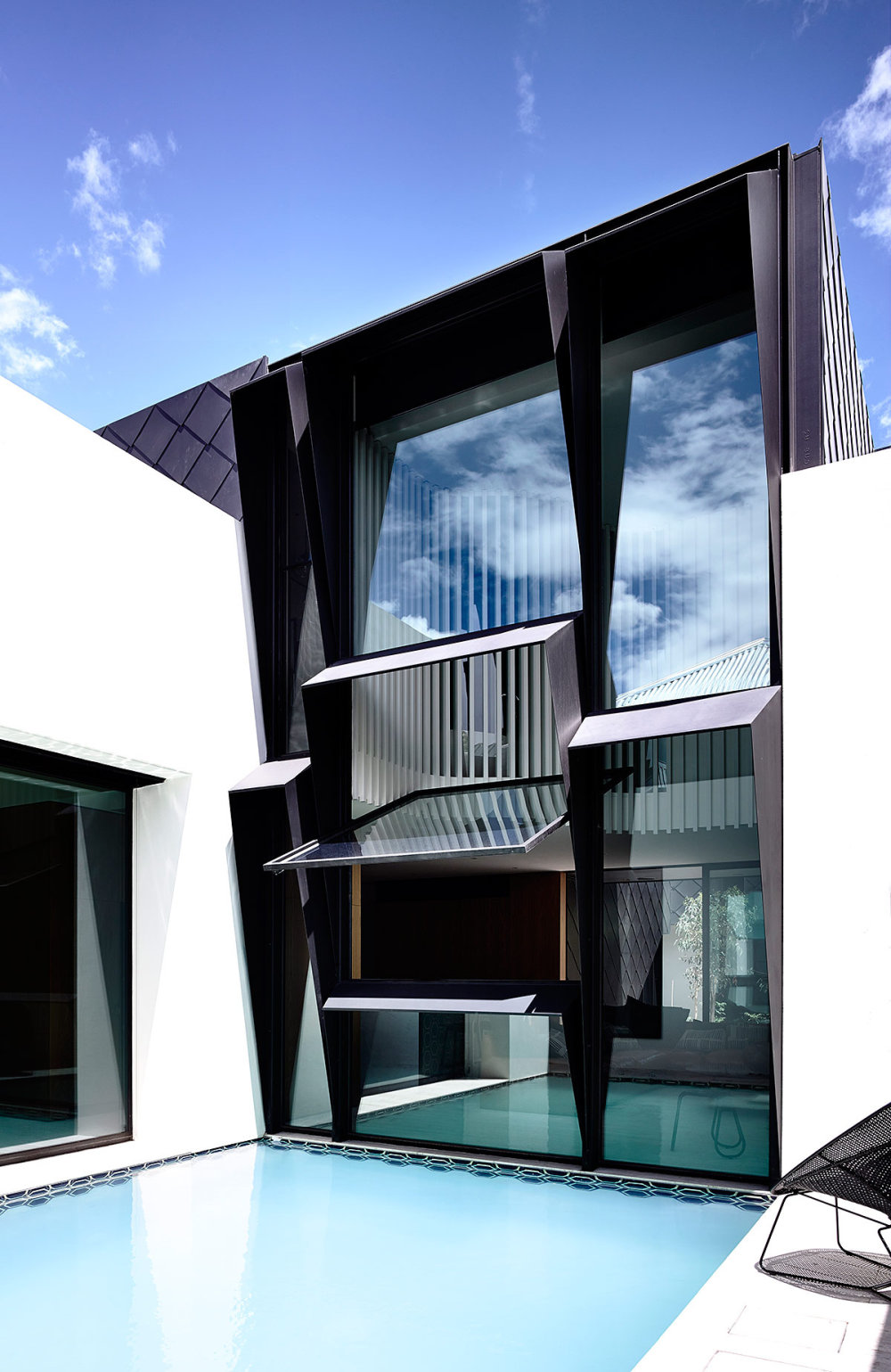 澳大利亚住宅设计_residencia_en_australia_por_kennedy_nolan_810152799_1200x1847.jpg