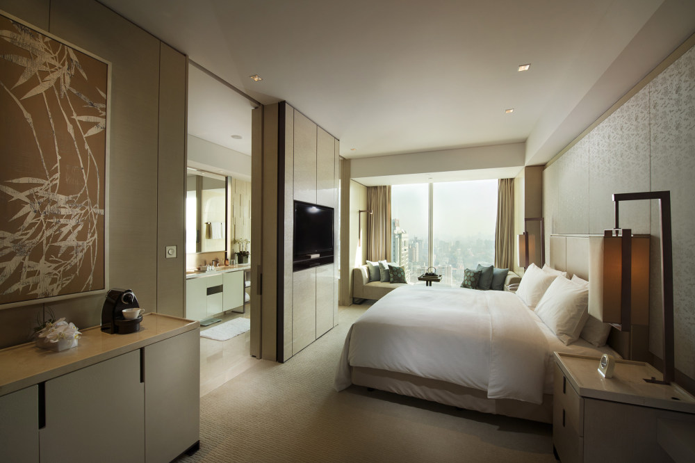 LTW - 北京康莱德酒店 Conrad Beijing_Deluxe Room02_HR.jpg