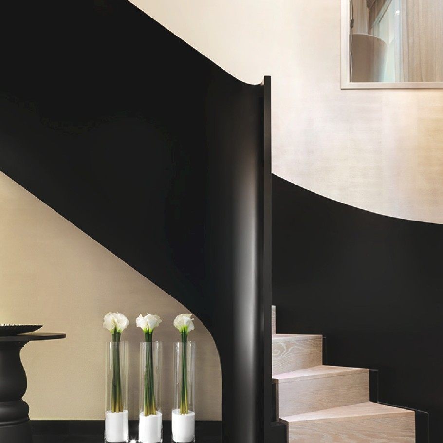 Luxury-London-Apartment-Kelly-Hoppen-Adelto-22-910x910.jpg