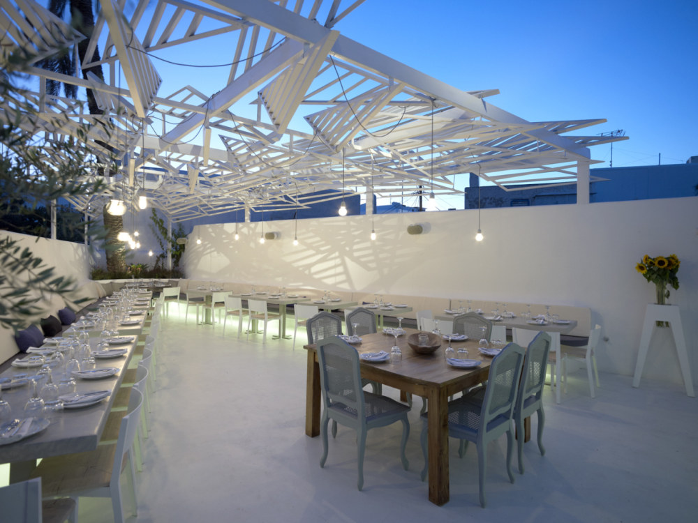 国外餐厅_Phos Restaurant in Mykonos Town(4).jpg