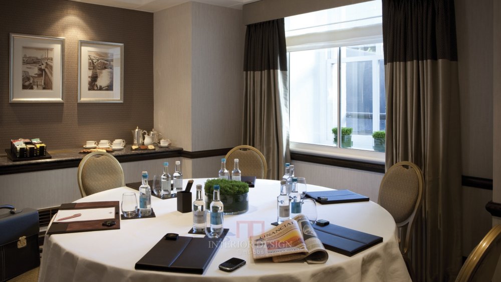 Langham Hotels 朗廷酒店_tllon-events-meetings-clarence-room-1680-945.jpg