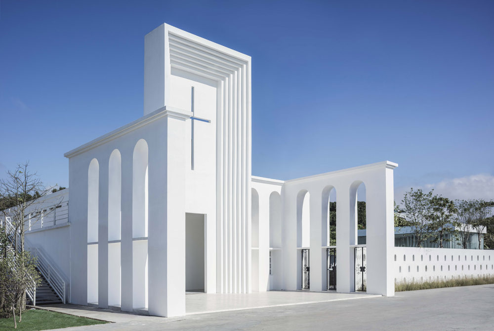 1-The-White-Church－Spiritual-Refuge-of-Modernist-by-LAD-Design-Agency.jpg