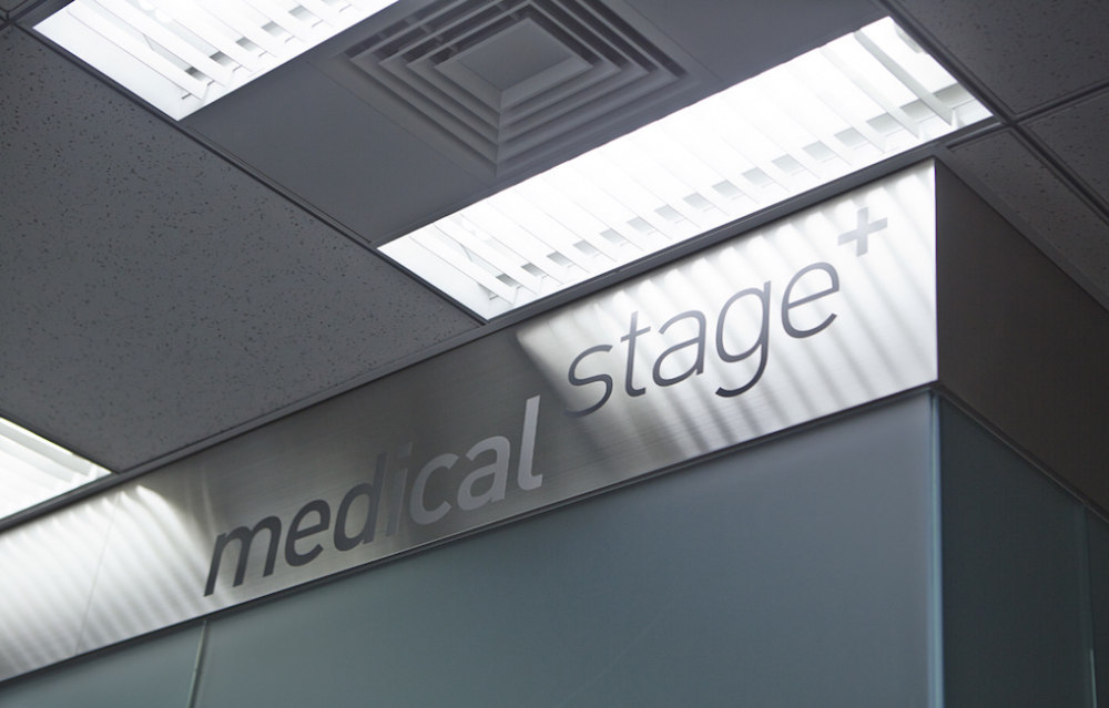 東京office/ 标识_medical-stage-34.jpg